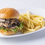 To B - Mushroom Beef Burger