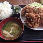 うどんと丼 ふる里 - 唐揚げ定食