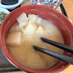 もり田 - 味噌汁