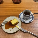 AKAI - 珈琲と一緒にいただきます