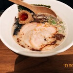 LIFE IS JOURNEY - 煮卵の黄身の部分に注目！見たことない色合いッス。ヤバい