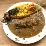 Little Cockoo - 皿いっぱいを使っています