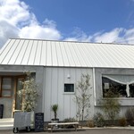 Little Cockoo - 外観