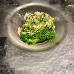 イタリアン チャイナバル村塾 - 海老とブロッコリーのネギ生姜ソース390円