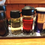 会津ラーメン 和 - 卓上調味料