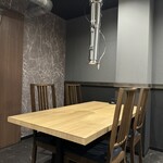 炭火焼き うし - 内観