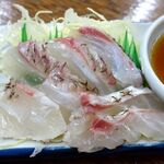 森田食堂 - 「鯛タタキ」（600円）