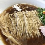 めん処 きよ洲 - 佐助豚の脂が層を作ってます！