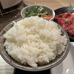 炭火焼き うし - 料理