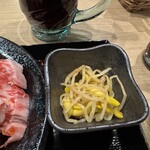 炭火焼き うし - 料理