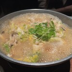 裏恵比寿　自然生村 - お鍋　山芋かける前