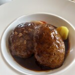 洋食屋 Shii - 100gくらいのサイズがふたつ❤︎