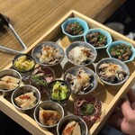 焼鳥ホルモン 炭焼き0式 - 