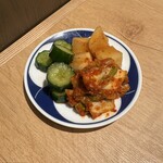 京都焼肉 天壇 1965 MARUNOUCHI - キムチ盛り合わせ(コース)