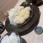 とんかつ憲進 - 米澤豚のロースとトッピングのヒレかつ