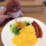 ガスト - スクランブルエッグ＆ソーセージセット499円