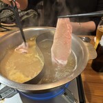 しゃぶしゃぶ・創作料理居酒屋 豚吟 - 