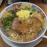 大島ラーメン あづまや - 生姜たっぷりです！