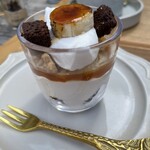 あひる菓子店 - パフェケーキ♡バナナたっぷりガトーショコラと相性抜群♡サクサククッキーやクリームもおいしすぎる！