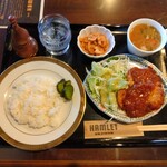 HAMLET - 料理写真:ジュリエット定食(少なめおかず・カップ豚汁・小鉢・サラダ・ごはん・お漬物)
