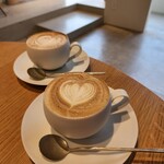 コーヒーと菓子 awai - 