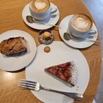 コーヒーと菓子 awai - 