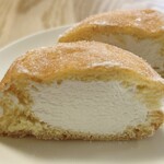 mister Donut Fushimi Otesuji Shoppu - 天使奶油，切面！