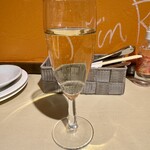 土佐あかうしとワイン プティ・ヴェール - 