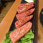 炭火焼肉＆ホルモン伝次 - 