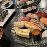 磯吉 - 味噌汁も工夫され美味しい