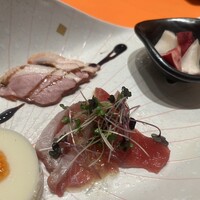 鉄板ビストロ ラフ+たす - 