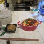 B級酒場まっちゃげ - お通しと炎豆腐2014/07