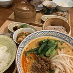 江戸中華 よし町 - 