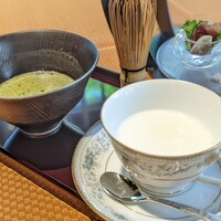 MIRAIE Dining - 