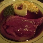 ロウリーズ・ザ・プライムリブ - 