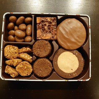 ピエール・エルメ・パリ_0