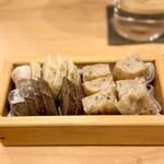 La Bottega - 自家製パン  3種