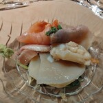 すしやのたい悟 - 貝盛り（平貝、北寄貝、赤貝）・パープルキャットさん、mm5-3さん、注文。