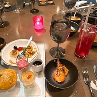 ブッフェアンドカフェ スロープサイドダイナー ザクロ - 
