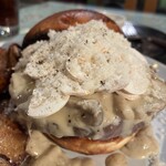 OVERWHELM HAMBURGER & BAR STAND - 