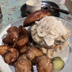 OVERWHELM HAMBURGER & BAR STAND - 