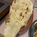 SOUP CURRY&NEPALI CURRY Diya - 料理写真:巨大