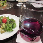 ジュイップ - スプリッツァールージュ（赤ワインのソーダ割）