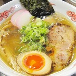 流星軒 - 【流星麺（塩）】創業以来からの極細麺。ダブルスープに塩だれが麺に良く合います。大きな穂先メンマも美味いです。