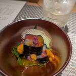 汐 - イカ、マグロ、うにが合わさって美味しい