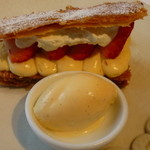 カンパーニュ - 2014.07　さくらんぼのミルフィーユ