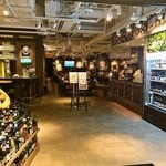 World BEER Museum - 外からの店内（2014年7月）