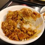 永楽 - 油淋鶏定食850円（ランチは、炒飯、麻婆豆腐ほか、食べ放題）