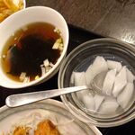 永楽 - 油淋鶏定食850円（ランチは、炒飯、麻婆豆腐ほか、食べ放題）