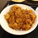 永楽 - 油淋鶏定食850円（ランチは、炒飯、麻婆豆腐ほか、食べ放題）